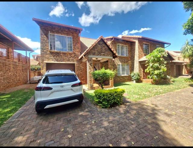 3 BEDROOM HOUSE FOR SALE IN MAGALIESKRUIN